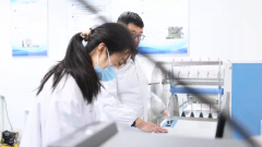 <b>平易近营经济乘势而上谱新篇丨为保守面料添加</b>